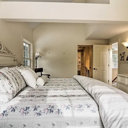Secluded Home, 7 Mins To Stratton Mountain Resort